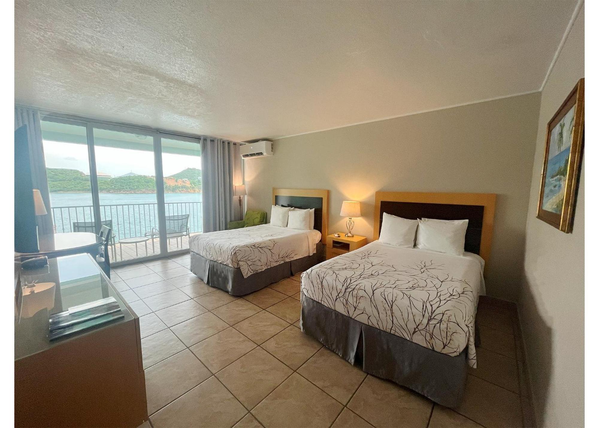 Lindbergh Bay Hotel Altona Екстериор снимка