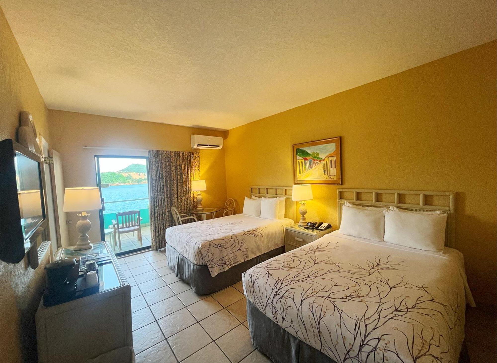 Lindbergh Bay Hotel Altona Екстериор снимка