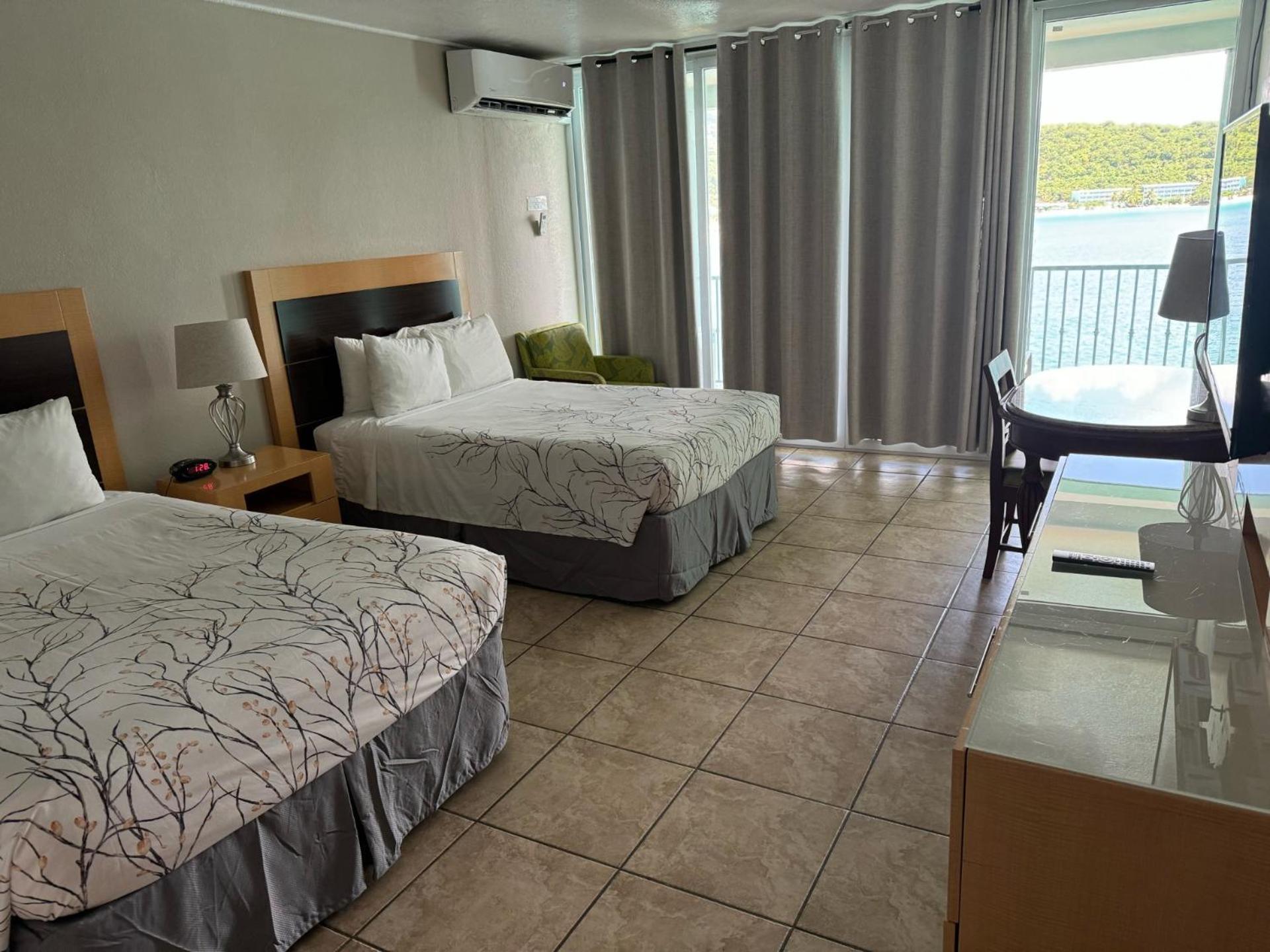 Lindbergh Bay Hotel Altona Екстериор снимка